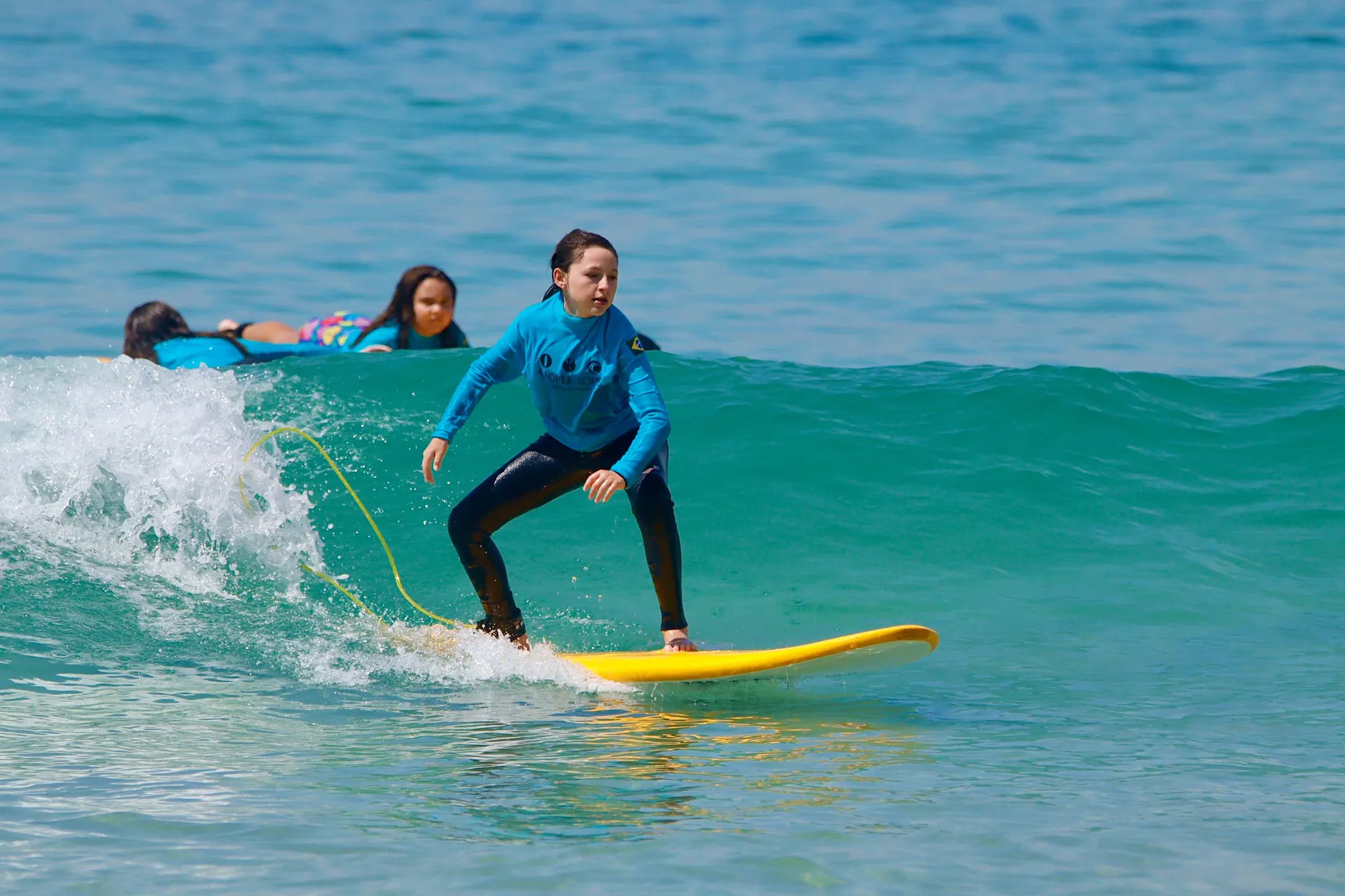 Crianças no Surf Camp da Andrea Lopes Surf School
